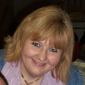 Meet your Posher, Cassandra